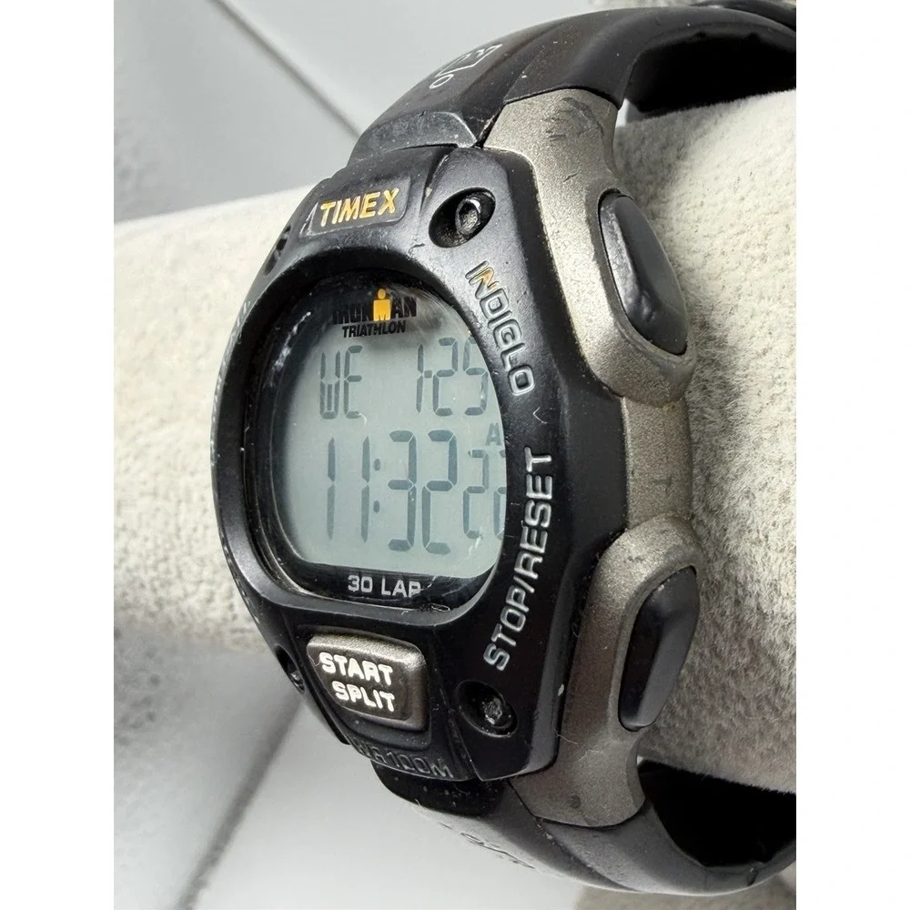 Timex 170 Mens Watch New Battery 2015 Black 38MM 8